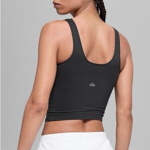ALO Yoga Softsculpt Precision Tank Black Size L